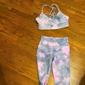 (Like new) Tie-dye yoga SET